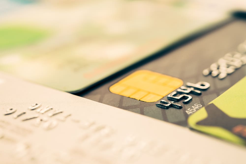 Konsolidace půjček je řešení i pro kreditní karty